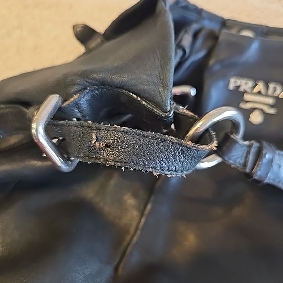 Vintage Authentic Prada Shoulder Bag Single Handle Black Leather Italy - Picture 15 of 16